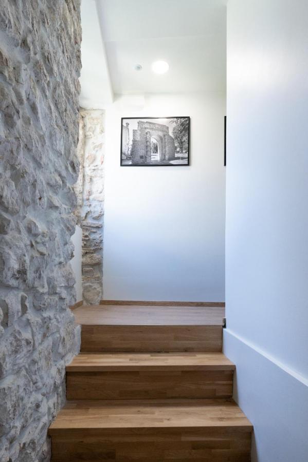 Apartments Rose Cres Zewnętrze zdjęcie
