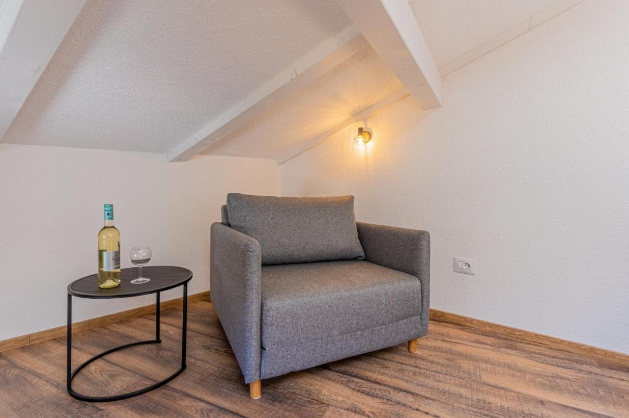 Apartments Rose Cres Zewnętrze zdjęcie