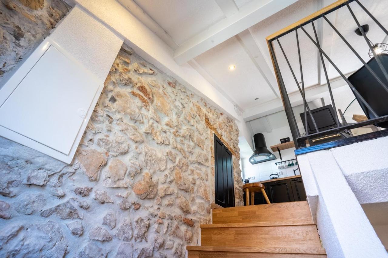 Apartments Rose Cres Zewnętrze zdjęcie